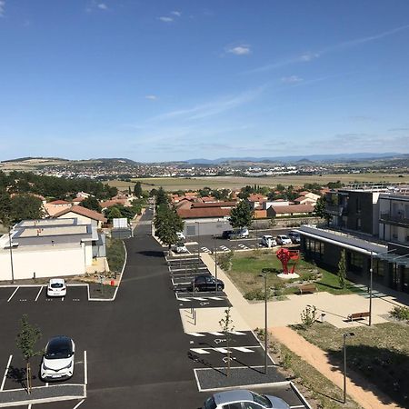 Domitys - Le Manoir Apartment Perignat-les-Sarlieve Bagian luar foto