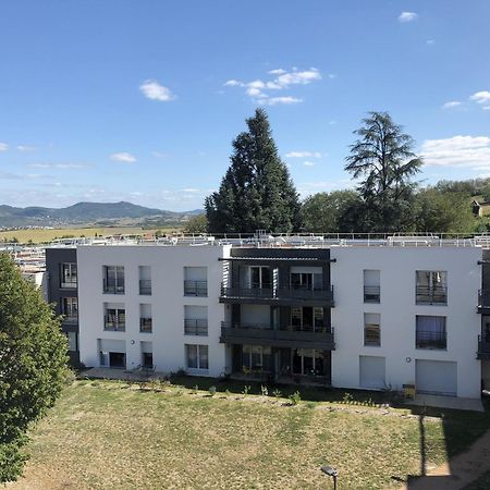 Domitys - Le Manoir Apartment Perignat-les-Sarlieve Bagian luar foto