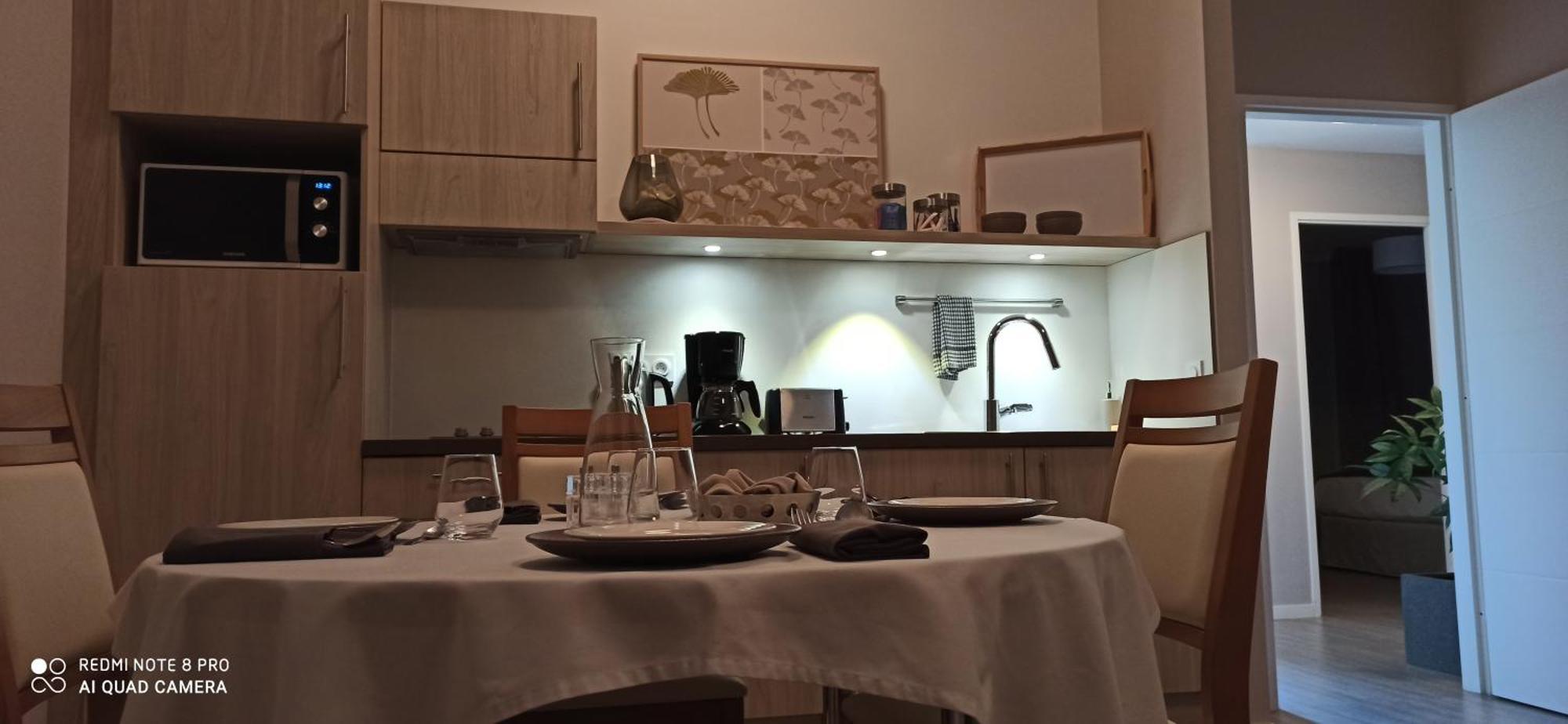 Domitys - Le Manoir Apartment Perignat-les-Sarlieve Ruang foto